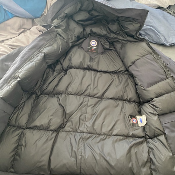 Canada Goose Parka Jackets - Level 4 and Level 5 - Picture 9 of 15
